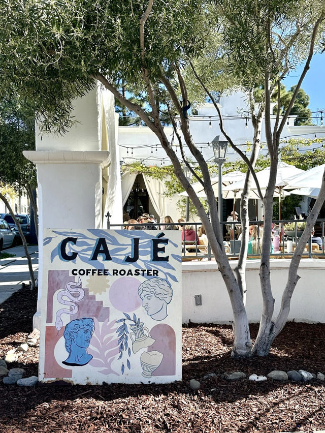 📍CAJÉ Coffee Roasters/サンタバーバラ