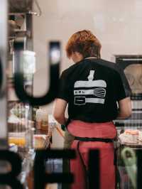 曼谷的Rebellion Café，咖啡店以其獨特的飲食文化