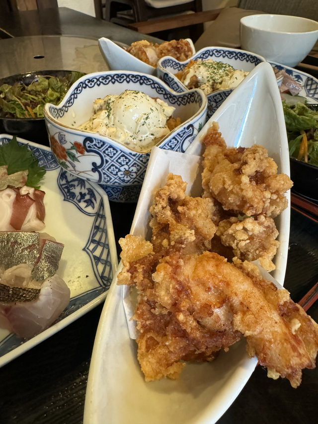【福岡カフェ】街中にある古民家カフェの定食がスゴすぎた！