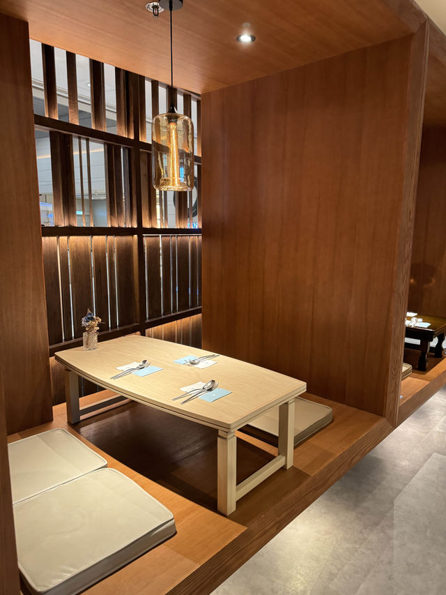 「Coffee Hwajeon」：餐廳口碑好，環境舒服