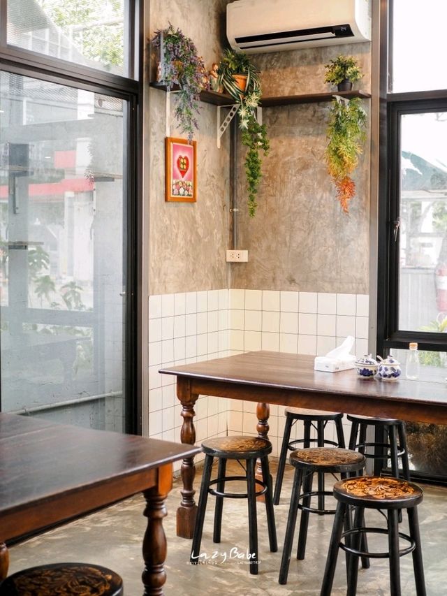 พิกัดลับ "อบอุ่นโอชา" ร้านเมนูอบตำรับไหหลำ