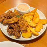 Sandy’s ร้านไก่ทอดเปิดใหม่สาทร