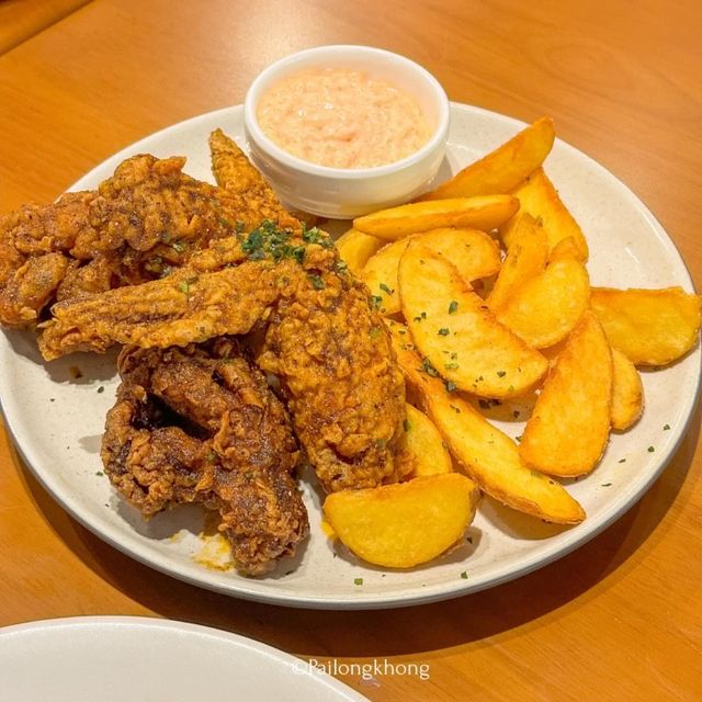 Sandy’s ร้านไก่ทอดเปิดใหม่สาทร