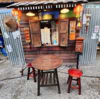 ถนนคนเดินตรอกโรงยา บ้านสะแกกรัง 