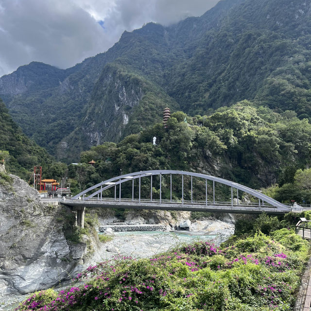 Quote this stunning City day tour of Taroko National Park