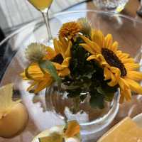 夏をイメージしたアフタヌーンティー🌻🫖