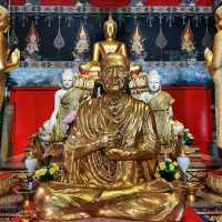 สักการะหลวงพ่อพุทธสุโขอภิโรจนะ ณ วัดเสมียนนารี