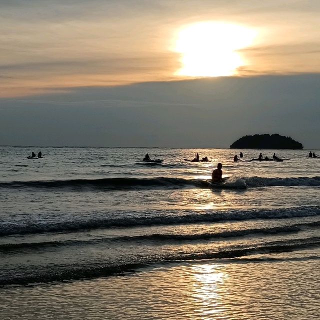 Tanjung Aru Beach ~ Kota Kinabalu's Coastal Gem