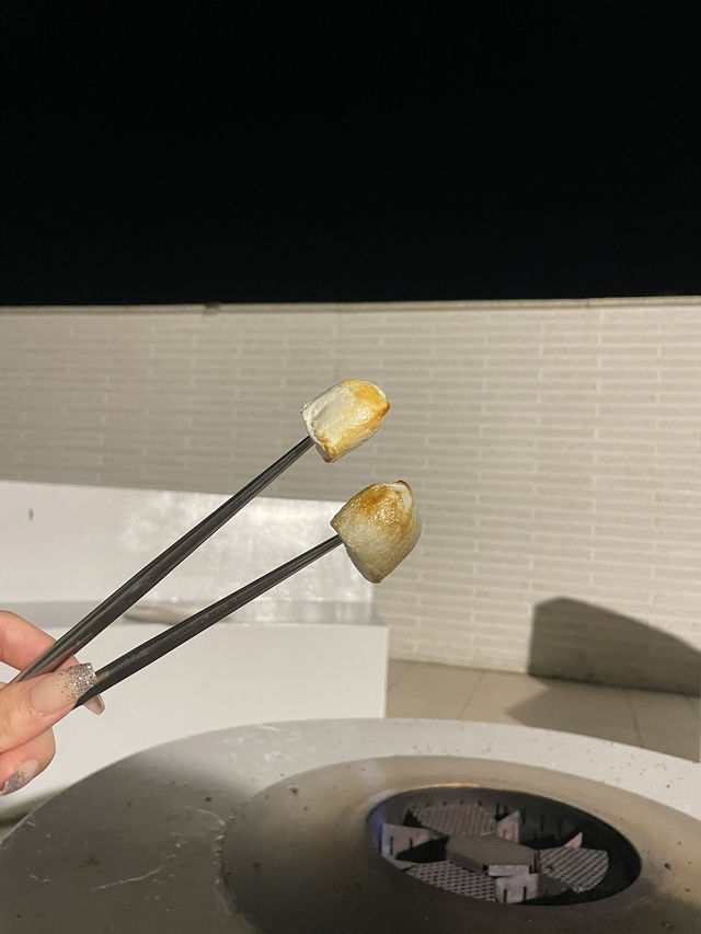 밤하늘을 바라보며 노천탕 즐길 수 있는 숙소