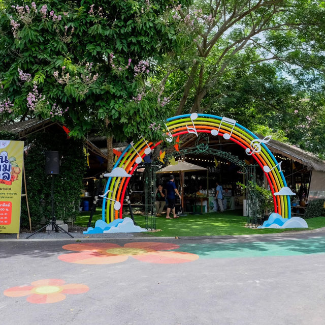 บ้านนกมาร์เก็ต Baannok Market