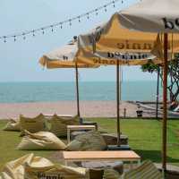 bOnnie on the beach คาเฟ่ติดทะเลสุดชิว