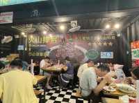 泰國普吉 正宗普吉火山排骨 เล้ง super แซ่บ ภูเก็ต - ตลาดชิลล์วา (Leng Super Zab Phuket - Chillva Market)
