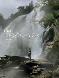 คลองลาน เดือนตุลา