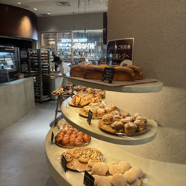 【大阪】平日でも並ぶパン屋🥐