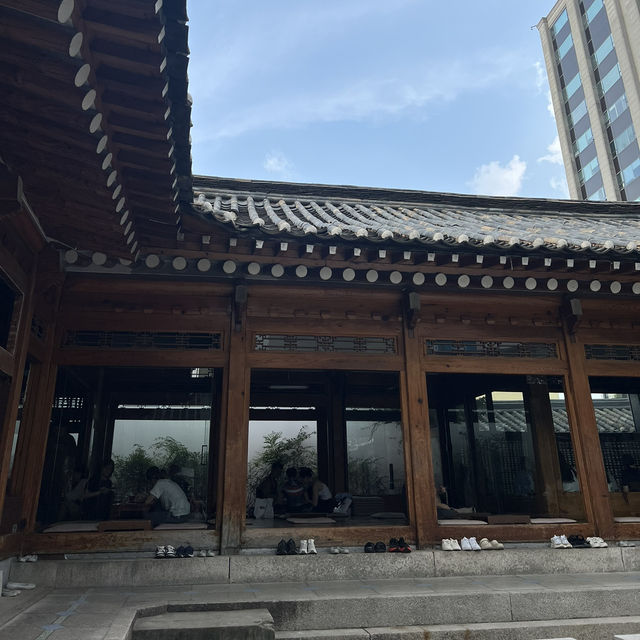 首爾人氣韓屋Cafe！！