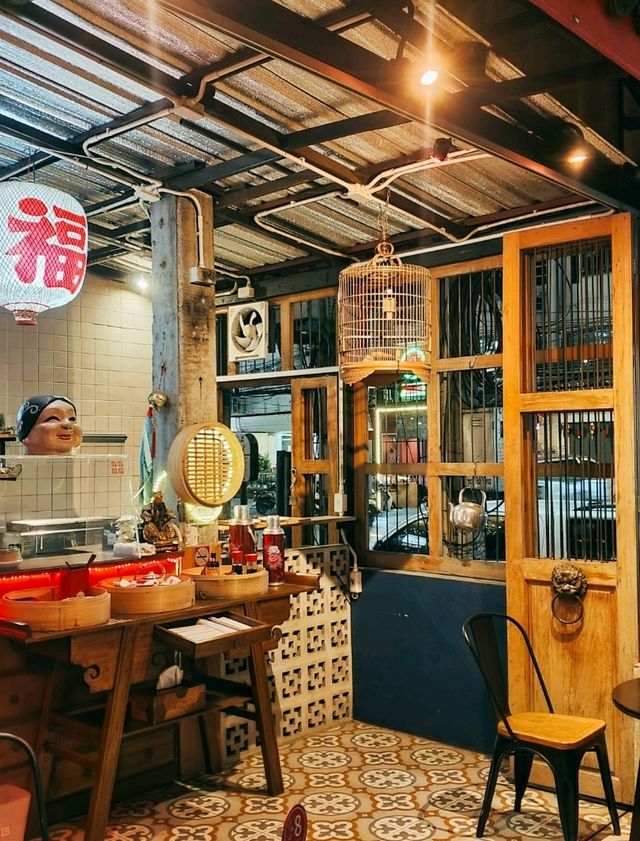 “พิสมัย คาเฟ่”ร้านคราฟต์เบียร์ ที่มี่..ติ่มซำ