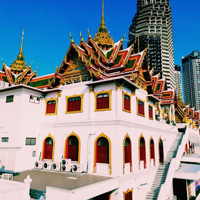 泰國曼谷地標性景點:龍船寺，建築氣派恢宏，適合拍照打卡，曼谷旅遊必去景點！
