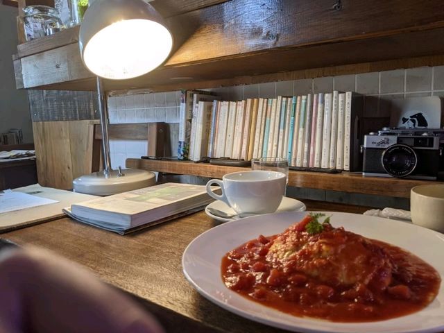 喫茶店のクリームソーダ/静岡