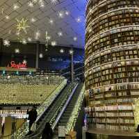 A Stunning Cultural Gem: Starfield COEX Library
