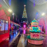 chrismas Vibe at Central World