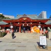 神戶必遊，莊嚴且極具歷史的生田神社。