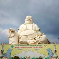 A Serene Journey to Vinh Trang Pagoda