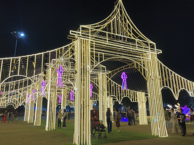 Charming Chiangmai Flower Festival