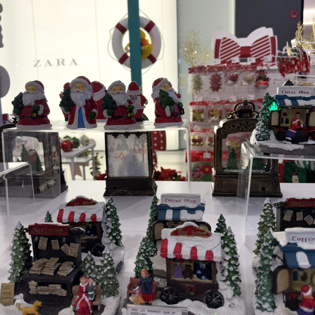 Festive Fun at MyTown – Feel the Christmas Spirit!