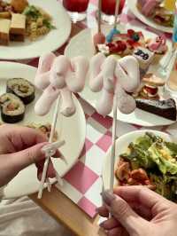 Strawberry scool life buffet🍓