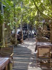 TAAB Luxury Camp อ่างศิลา: คาเฟ่ชิล ๆ สไตล์ซาฟารี