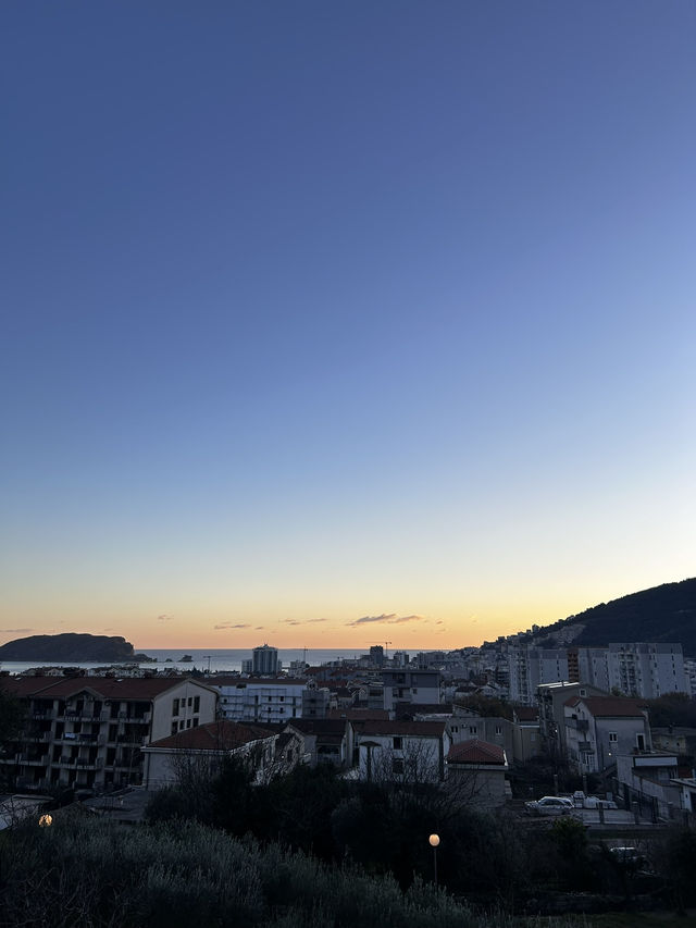 크로노예비치 가문이 건립한 포드마인 수녀원🇲🇪