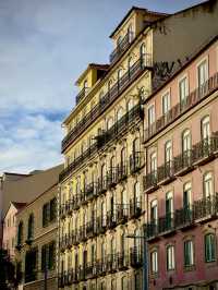 A Day in the Heart of Lisbon: Explore, Relax, Enjoy