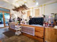 FlowerPot Café Ramkhamhaeng 21 คาเฟ่กรุงเทพ
