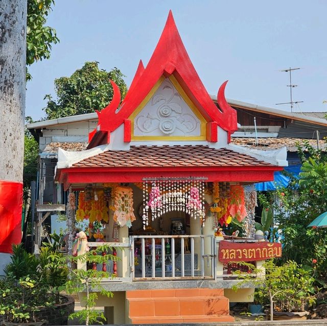 วัดเสาธงทอง เกาะเกร็ด