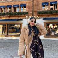 Gstaad: A Ski Paradise with Luxury & Charm! ⛷️❄️✨
