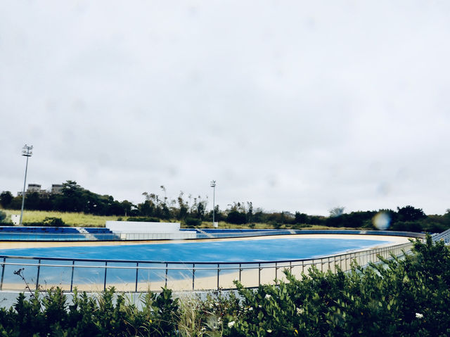  台中港區運動公園 | 超吸睛彩色運動場，IG打卡新熱點！