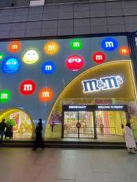  다채로운 초콜릿과 포토 스팟이 가득한 공간, 상하이 M&M’s 월드