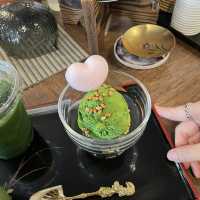 Camellia Matcha Space พัทยา: คาเฟ่มัทฉะอร่อยๆ
