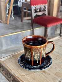 TOE LIBRARY PARC: A Quiet Café for a Solo Escape