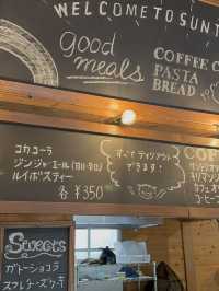 「SUNTOKU CAFE｜奄美大島の自家焙煎コーヒーと食事が楽しめるカフェ」
