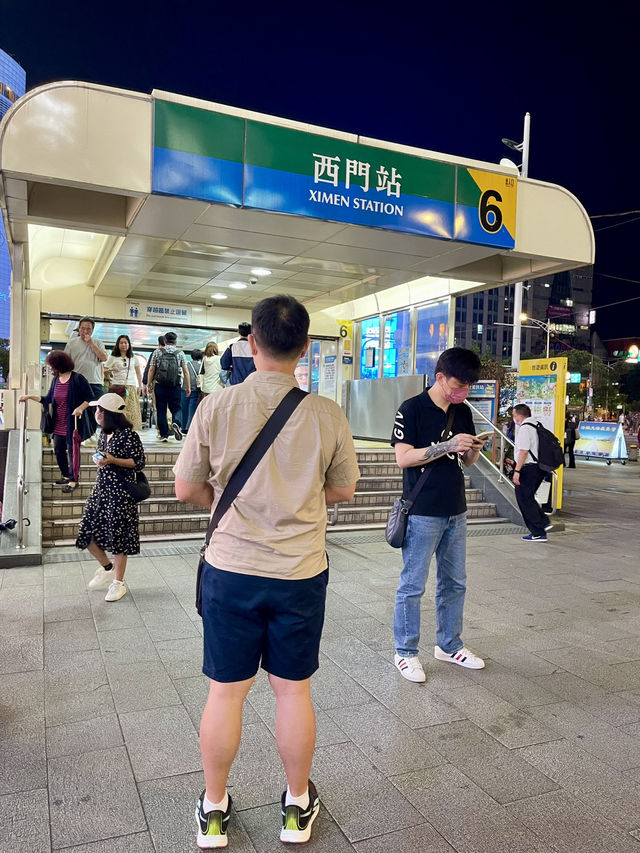Taipei never disappoints : Morning & Night Market 🛍️🥢