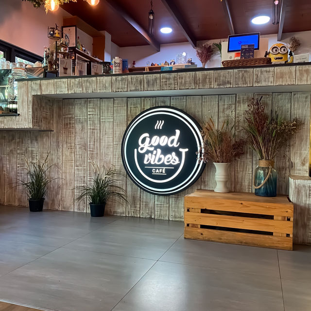 Good Vibes Cafe คาเฟ่ที่เต็มไปด้วยบรรยากาศดี ๆ