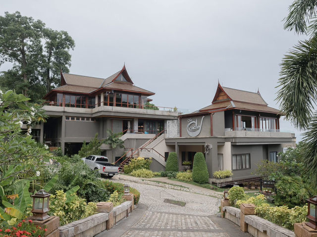 Ayara Kamala Resort & Spa 🏨