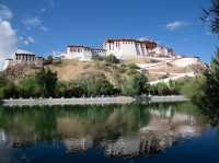Potala Palace: The Majestic Jewel of the Tibetan Highlands