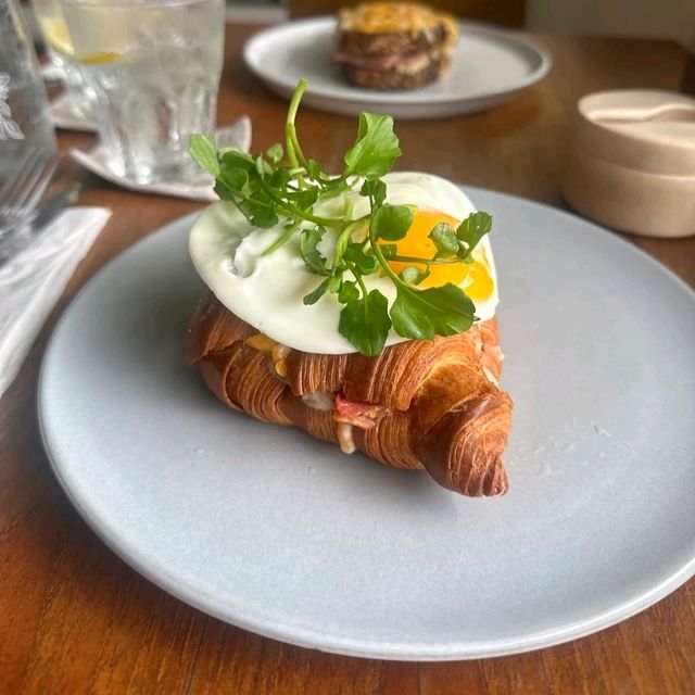 beautiful food experience 