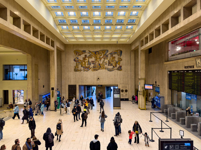 【街歩きの起点】ブリュッセル中央駅（Gare Centrale）🚉🕍