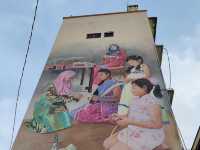 Kluang Street Art Safari: Hunting Murals & Munching Kaya Toast" 🎨🚶♀️☕