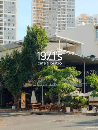 1971’s Café & Bistro