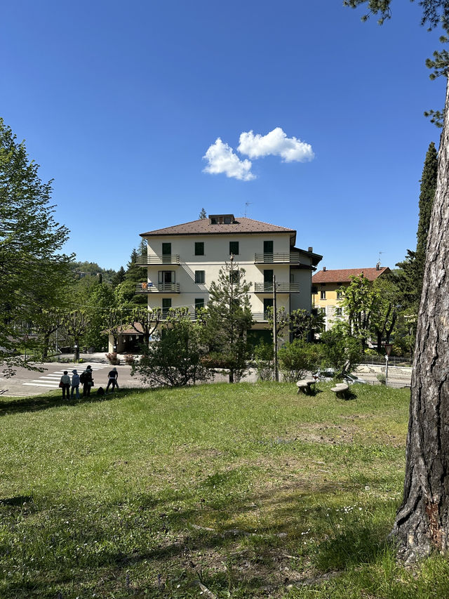 意大利🇮🇹山區超美小鎮Lizzano In Belvedere