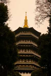 Unforgettable Moments at West Lake (Xi Hu) and Lingyin Temple